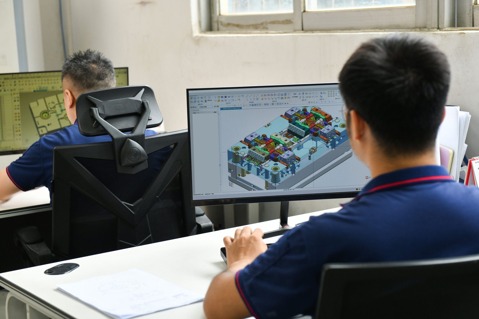 injection mold designer