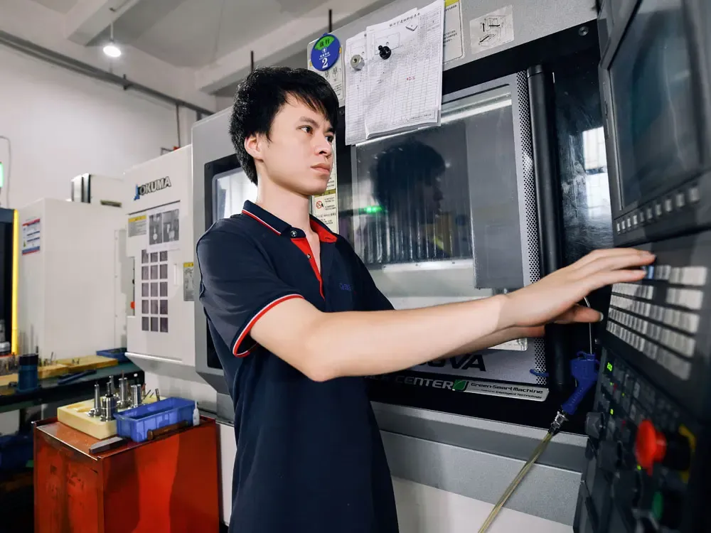 our plastic injection mold factory (6)