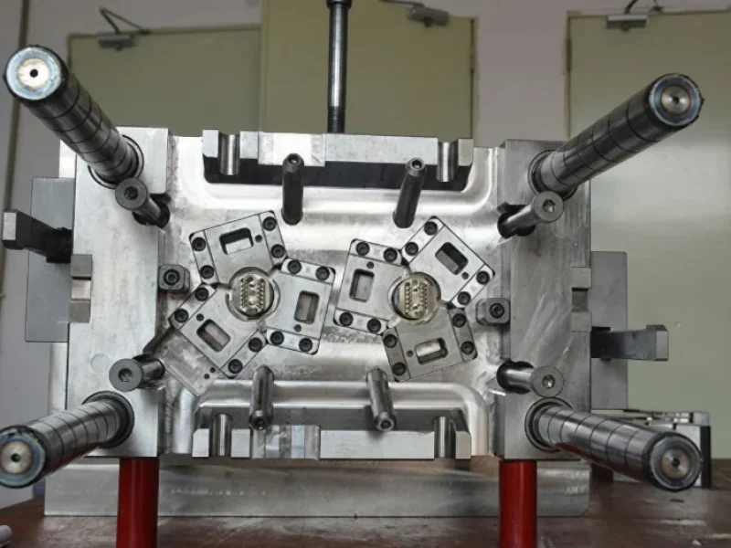 precision mold insert electronic socket